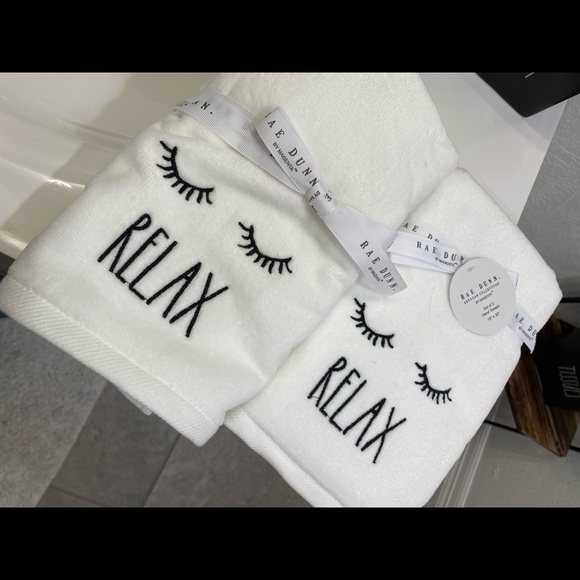 Rae Dunn Bath Rae Dunn Relax Hand Towels Poshmark